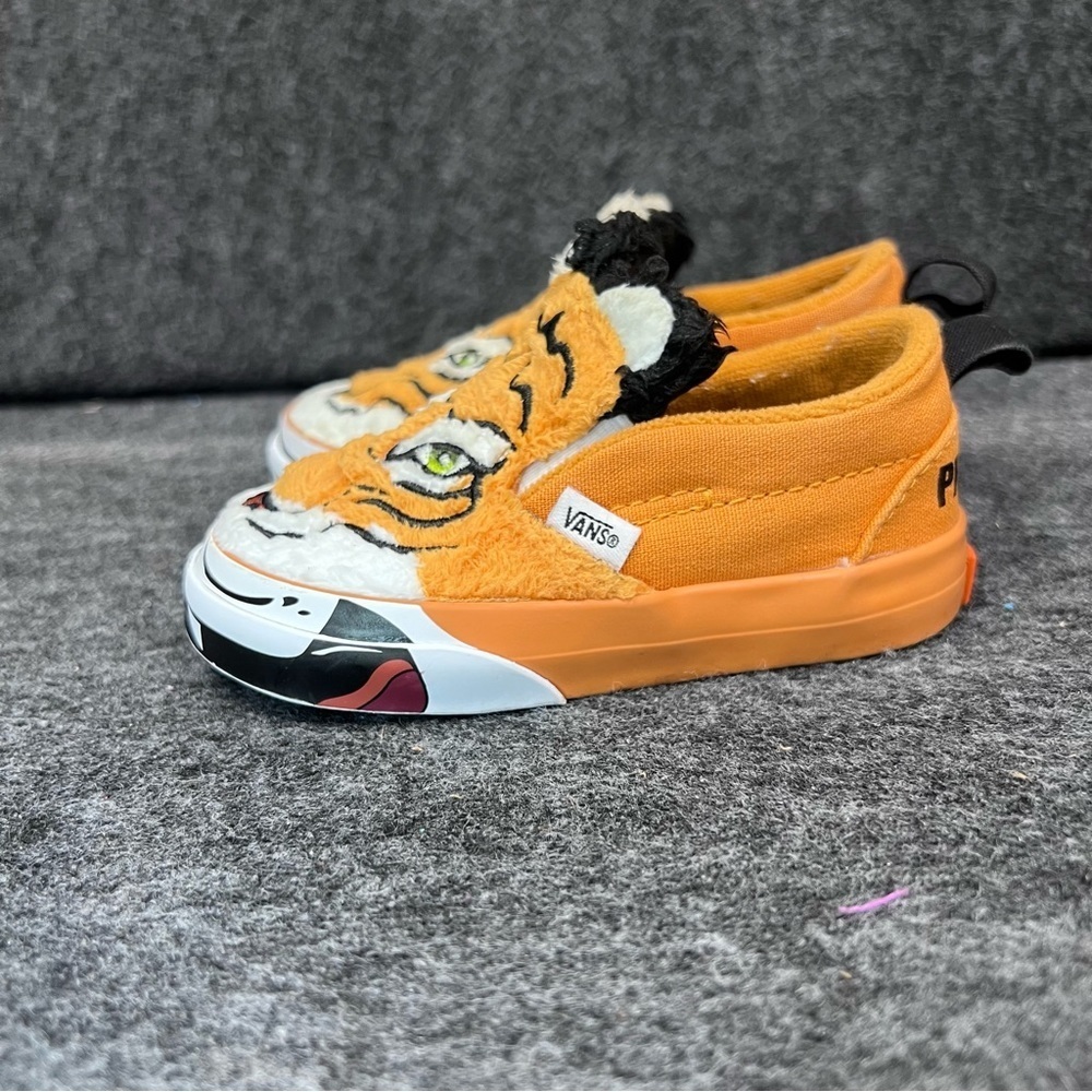 Vans Kids Classic Slip On Velcro Discover Project Protect Tiger Size 5 - Picture 5 of 12